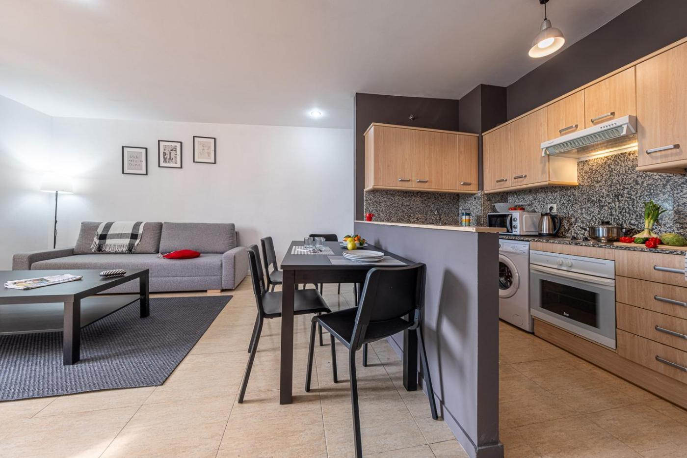 Urban Center Apartments 塔拉戈纳 外观 照片