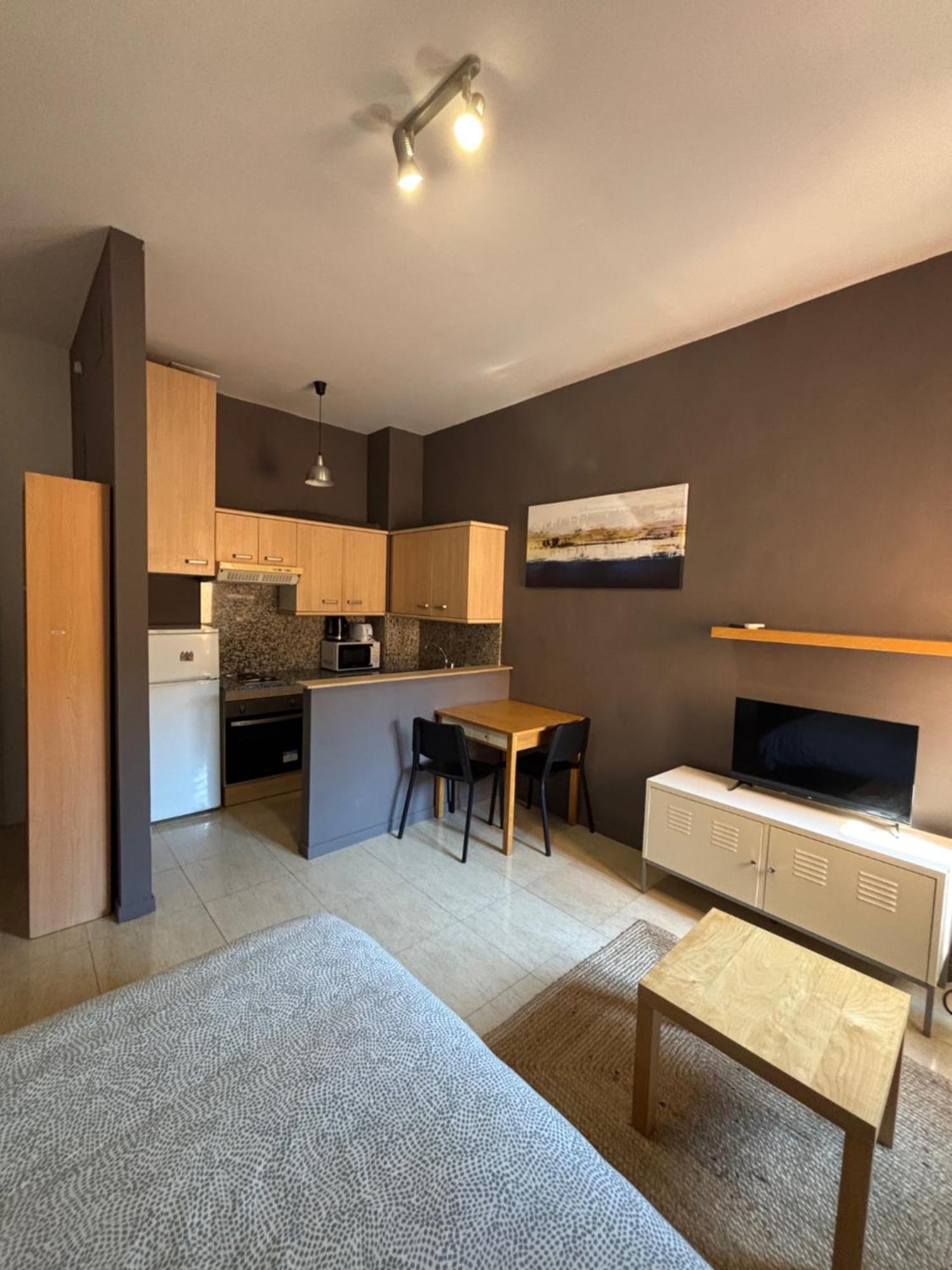Urban Center Apartments 塔拉戈纳 客房 照片